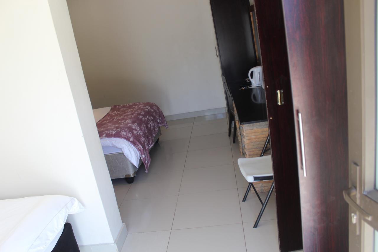 Tsumeb Guesthouse Kamho Zewnętrze zdjęcie