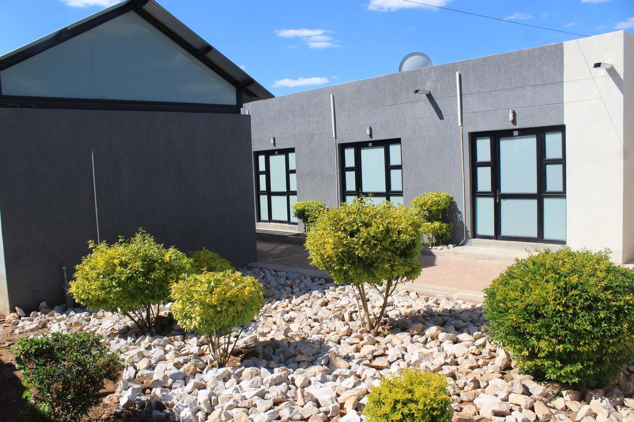 Tsumeb Guesthouse Kamho Zewnętrze zdjęcie